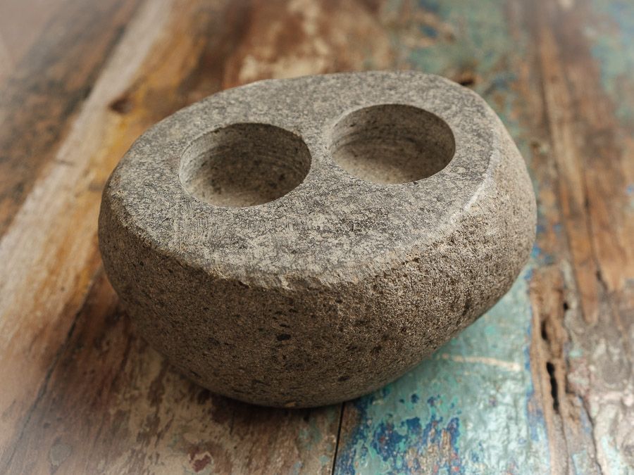 Stylový popelník z přírodního kamene ID1601805-01