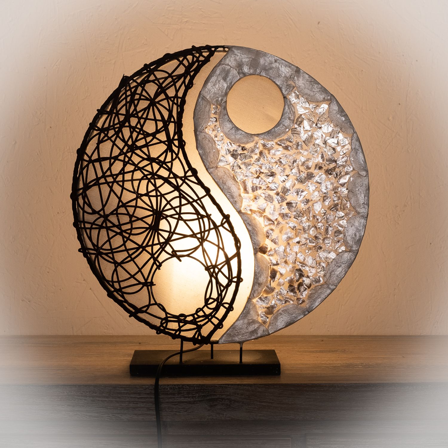 Lampa (stínítko) z přírodních materiálů Bali 017 - ID1605502-01